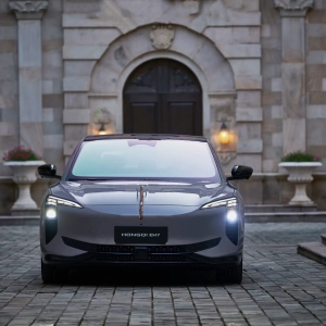 hongqi-eh7-07-scaled