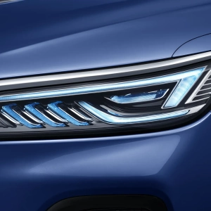 hongqi-hs5-03-scaled-2