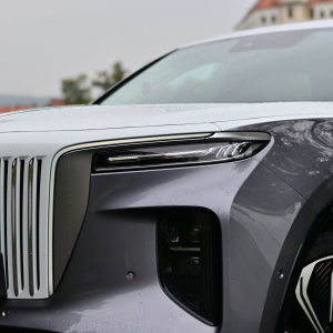hongqi_ehs9_03
